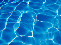 swimming-pool > Blue water caustics in Swimming Pool